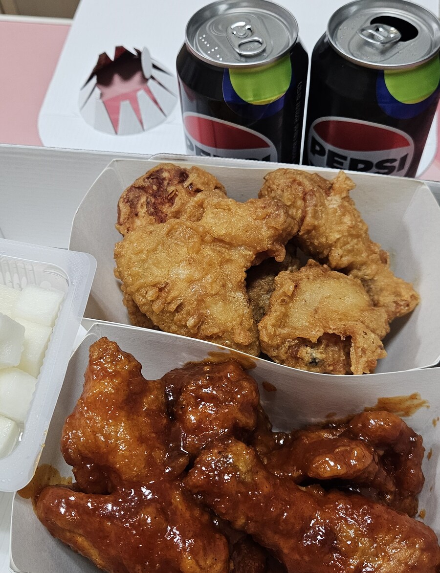치킨이랑 콜라_3.png