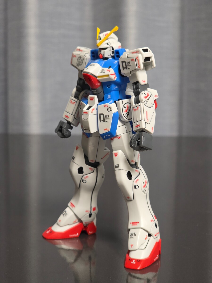[HGUC] 빅토리 건담_2.jpg