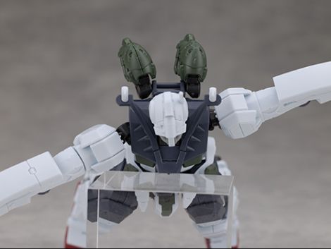 HG GQ 1/144 겔구그 보카타기 해외 리뷰_39.jpg