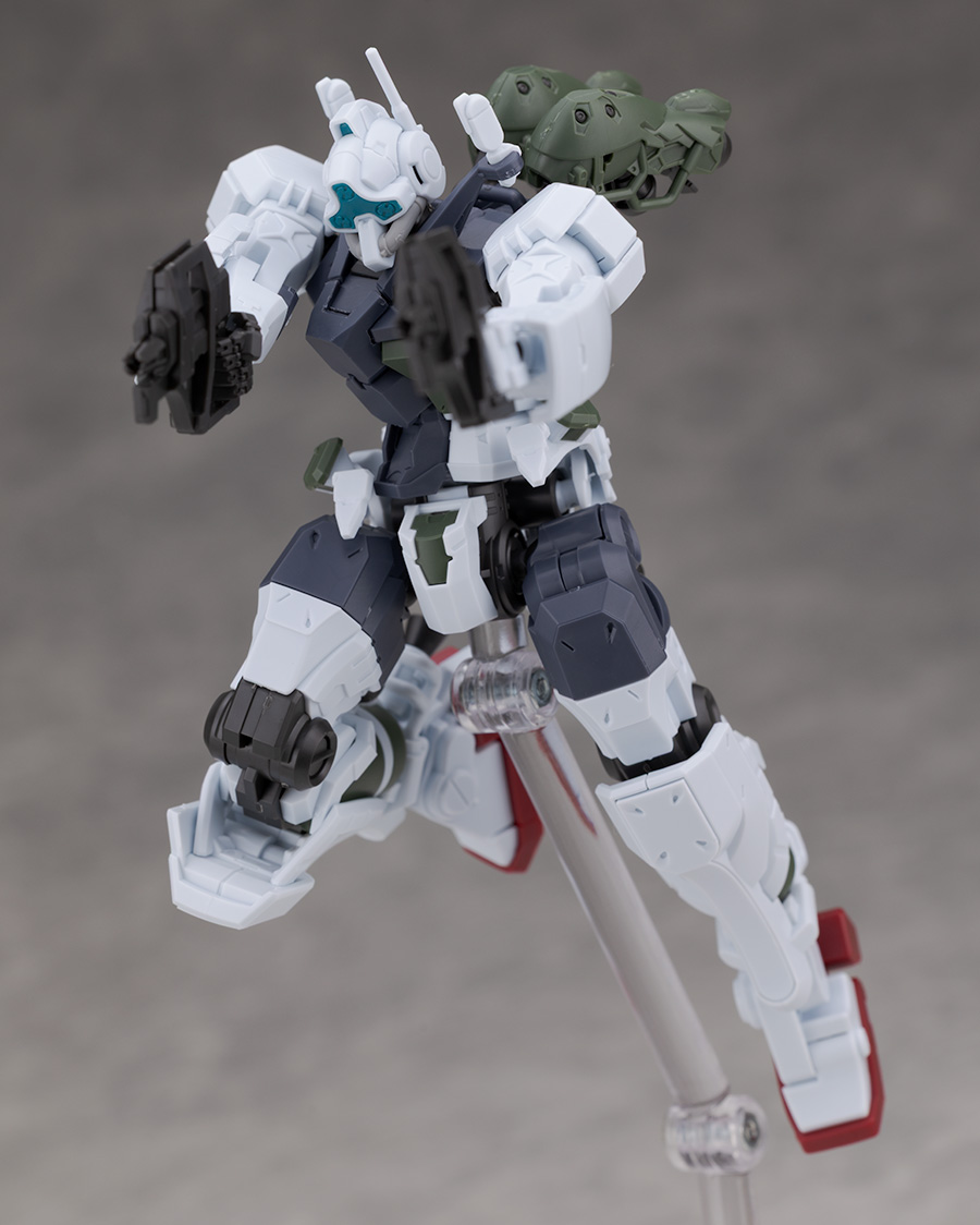 HG GQ 1/144 겔구그 보카타기 해외 리뷰_53.jpg