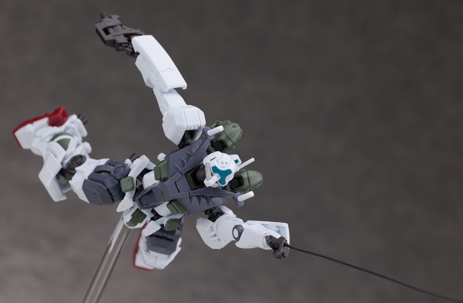 HG GQ 1/144 겔구그 보카타기 해외 리뷰_61.jpg