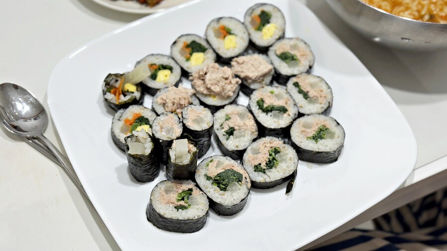 집에서 밥 해먹습니다 - 자작, 김밥/라면_1.jpg