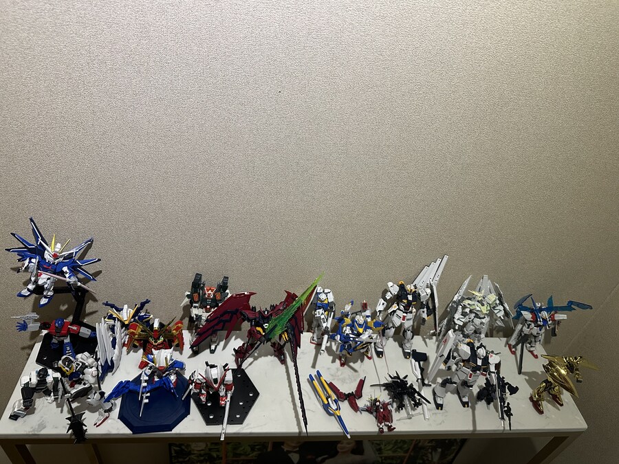 7살 아이 건프라 rg등급 혼자 만들기_1.jpg