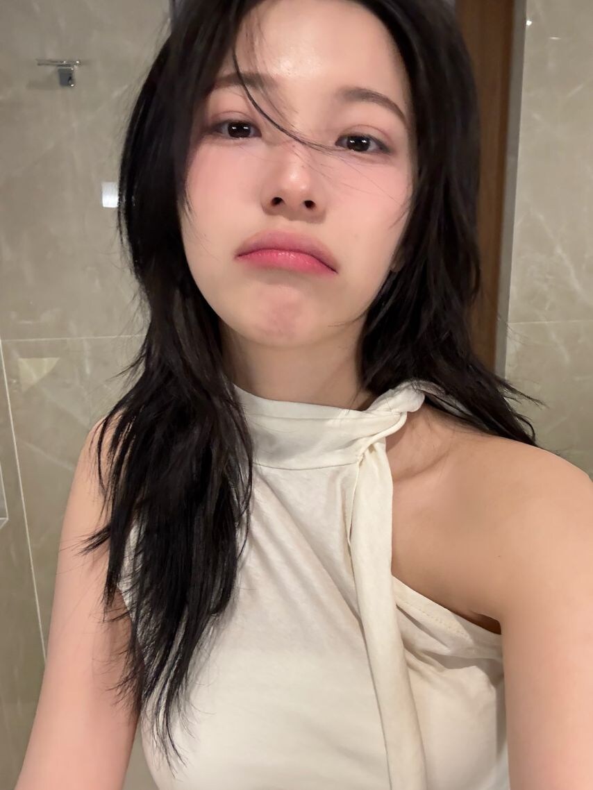 03년생 누나 jpg_2.jpg