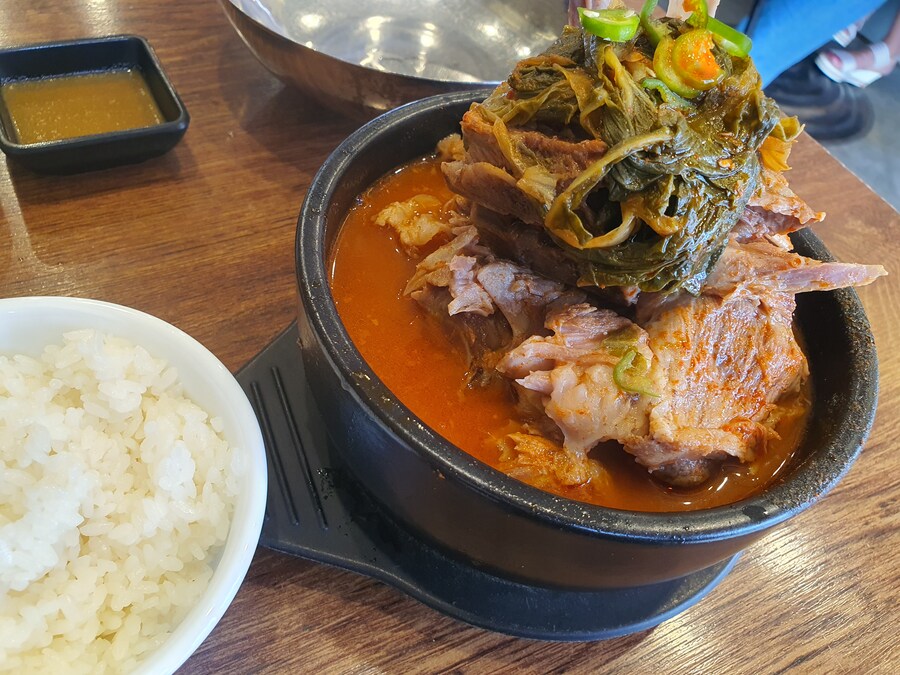 신림 서울뼛국 개인적으로 최고 뼈해장국_1.jpg