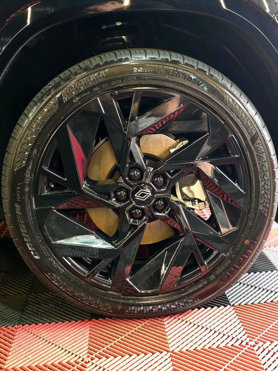 출고 후 한달만에 유리막코팅, 기타 이것저것_14.jpg