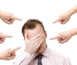 이번 사태 그쪽 팬덤 반응 봤을때 비슷하다고 느낀 것_1.jpg