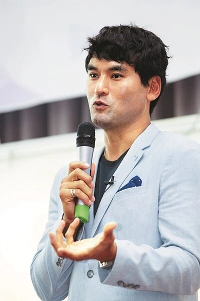 요즘 LA가 말이 많다는데..._1.webp