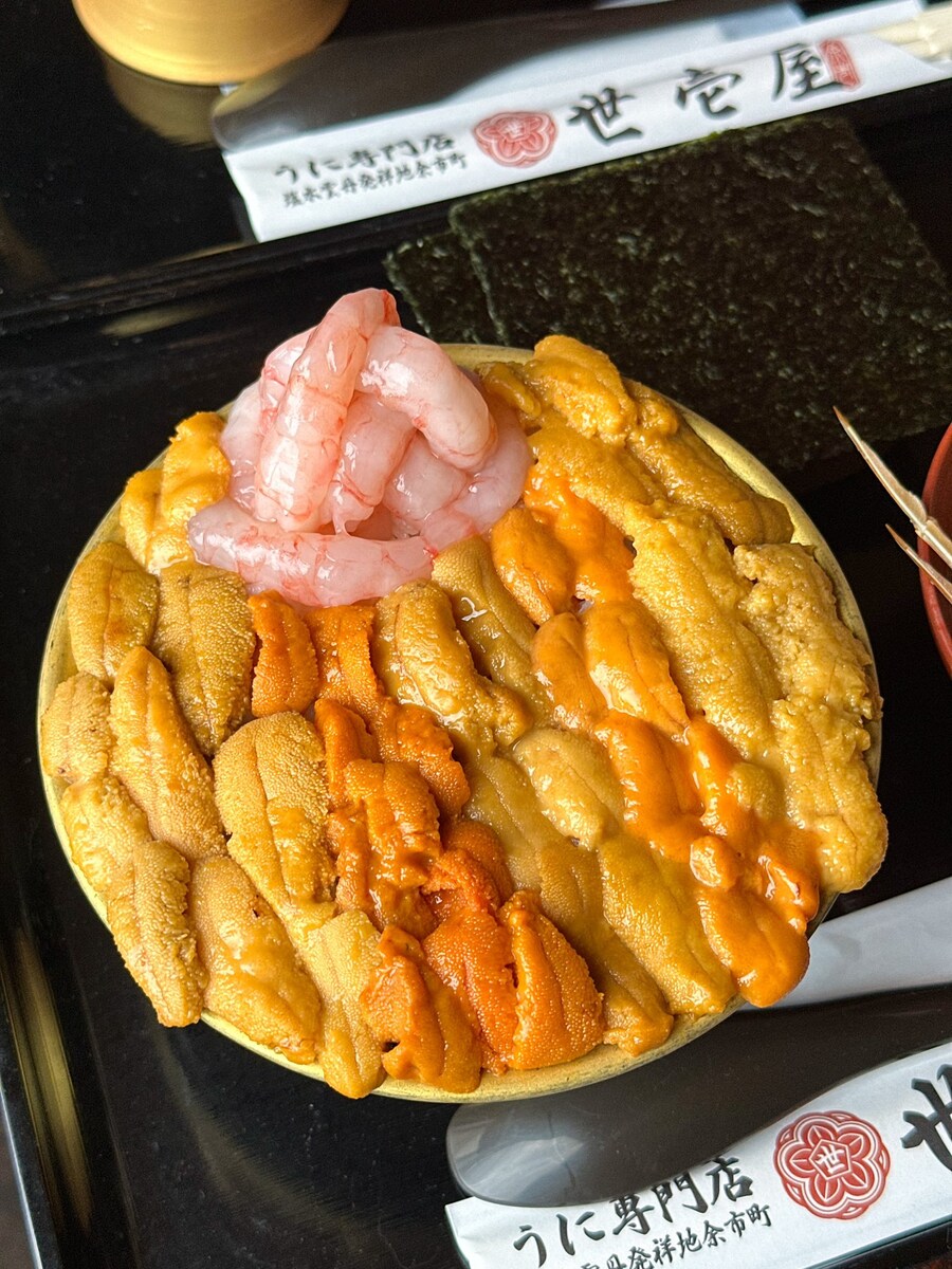 일본 홋카이도, 성게 덮밥🍚_1.jpg