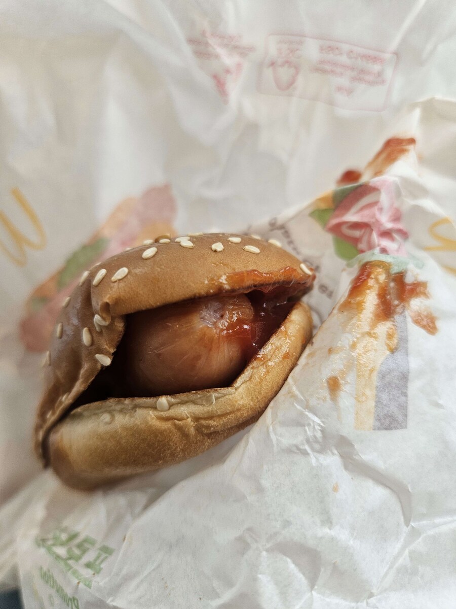 맥도날드 핫도그 먹어봤는데_2.jpg