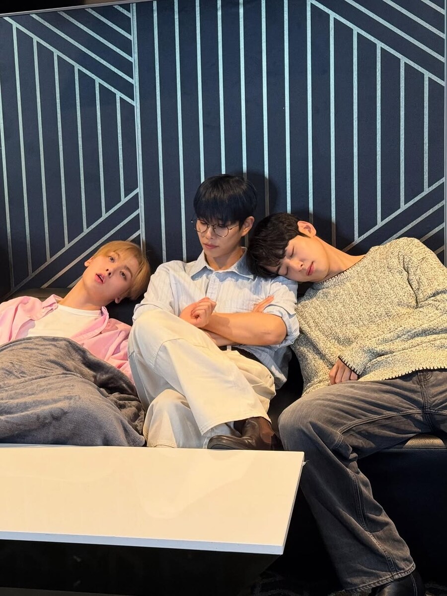 차은우 근황 (feat 아스트로)_3.jpg