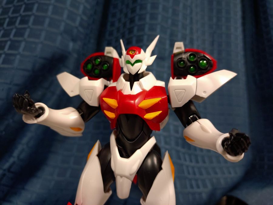 [굿 스마일] MODEROID 테카맨 블레이드 가조립 + 일부 가동 사진_9.jpg