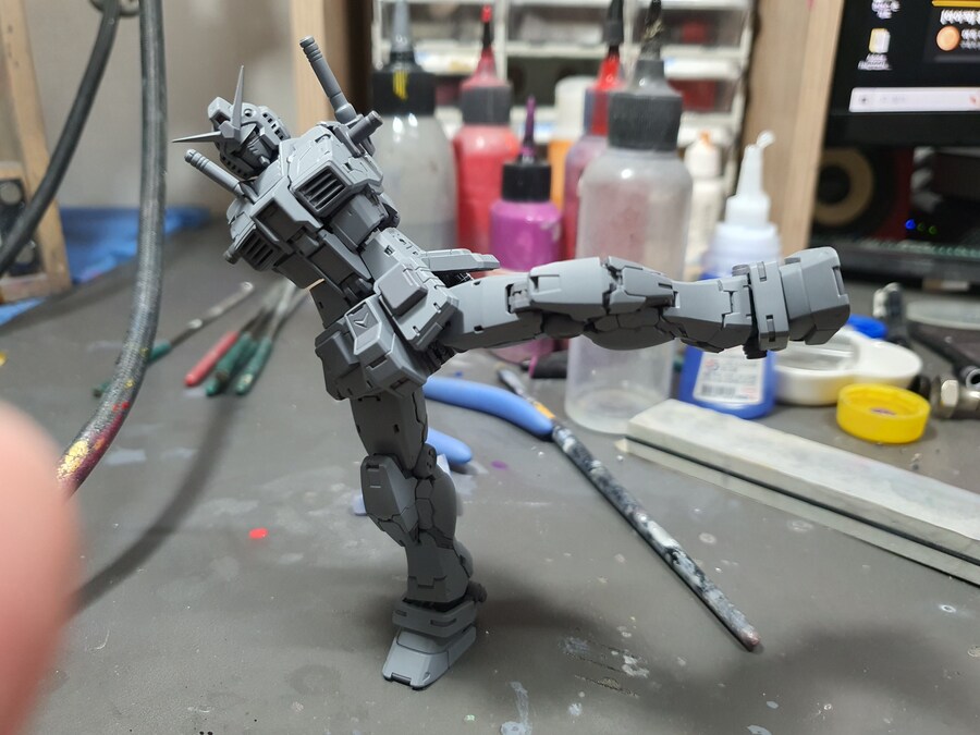 Rg 퍼스트 2.0 서페이서 소장전시용_8.jpg