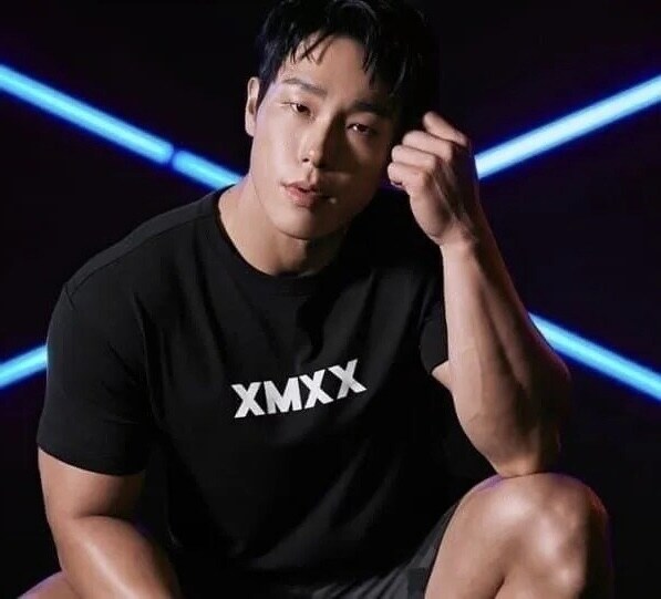 윤성빈 밈 점점 기가성빈화 되어가는 건 미화가 아님_1.jpg