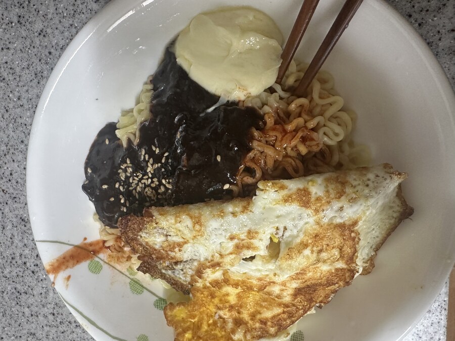 멸치와 다시마를 푹 끓인 육수로 만든_4.jpg