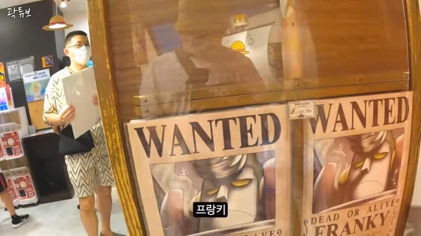 재고가 쌓이는 밀집모자 일당 비인기 캐릭터 굿즈.jpg_2.jpg