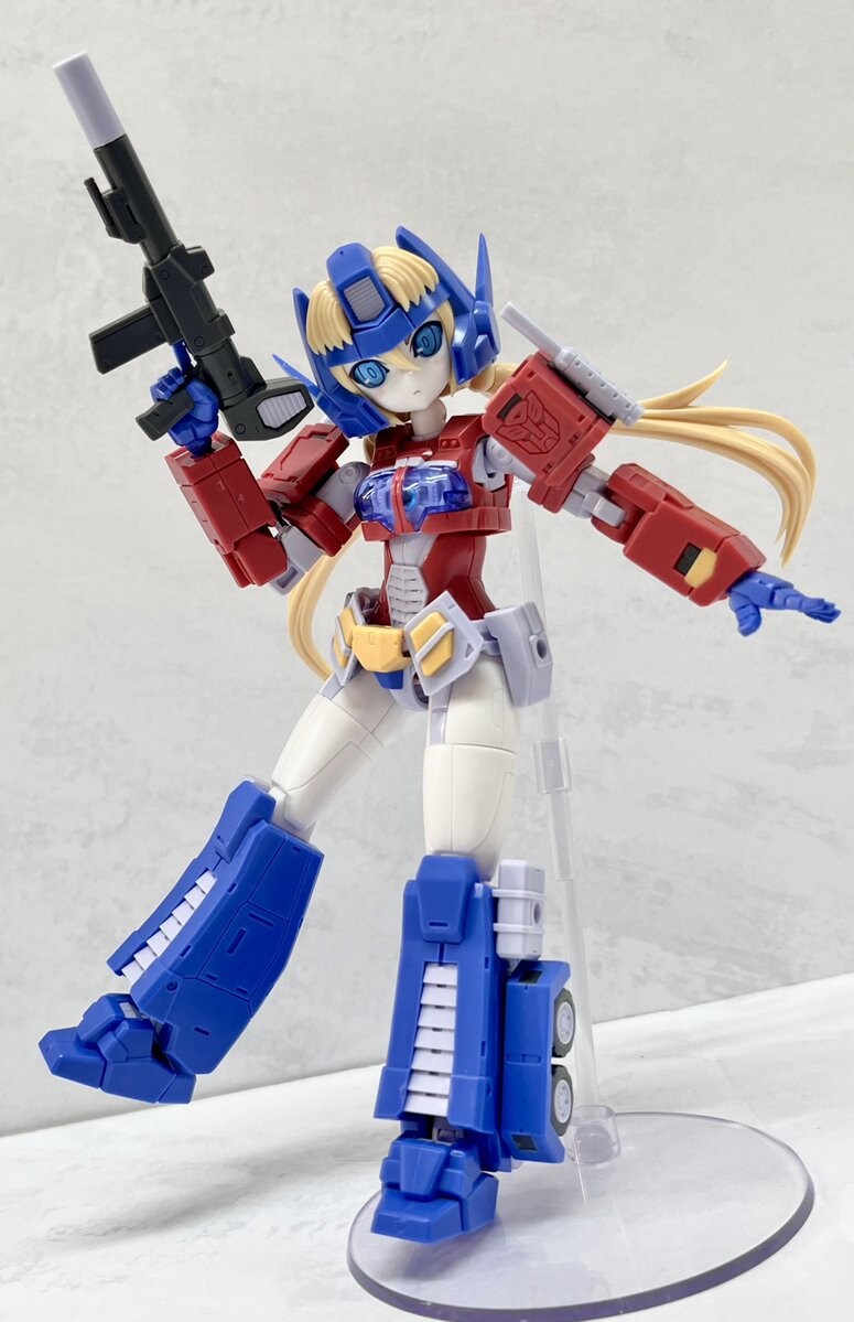 [코토부키야] 트랜스포머 콘보이 Humikane Shimada 조립 샘플2_1.jpg