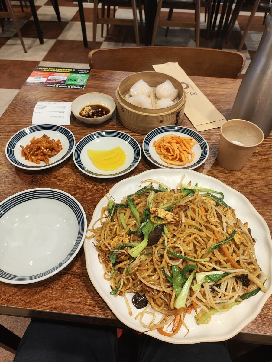 ㅇㅇㄱ으로 불타는 유게를 잠재우는 야식의 시간이다_7.jpg