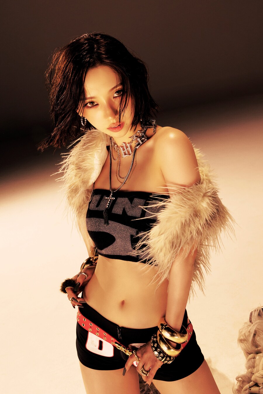 [에스파] "Dirty Work" Dirty Worker #지젤&카리나_15.jpg