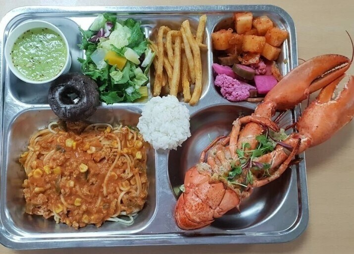 요즘 고등학교 급식 퀄리티.jpg_5.jpg