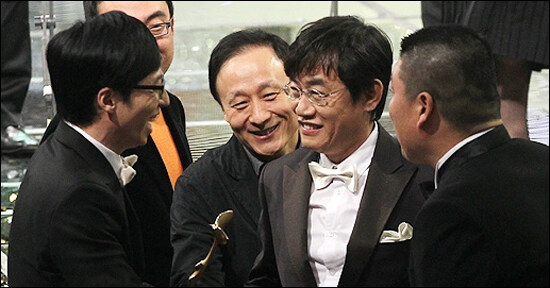 유사 연예인 조무사들 나락가는거 볼 때마다_1.jpg