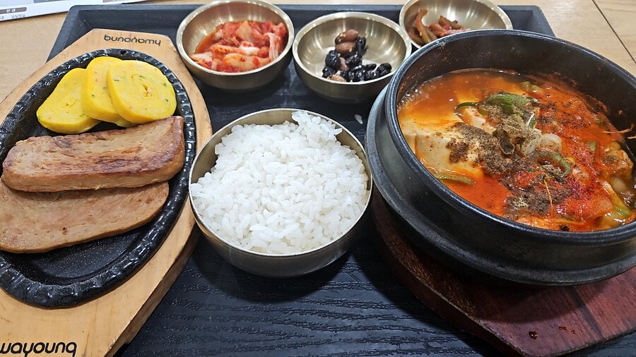 오늘 아침은 병원 푸드코트_1.jpg