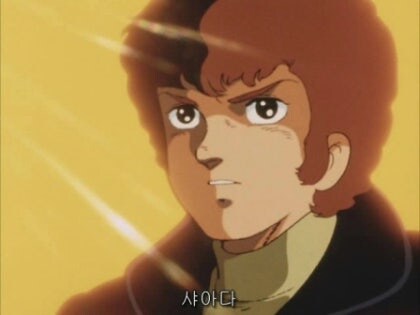 건담) 대위, 왜 변장하고 계십니까?_4.jpg