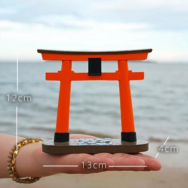 방에다 이런거 피규어 하나 놔볼까?_1.webp