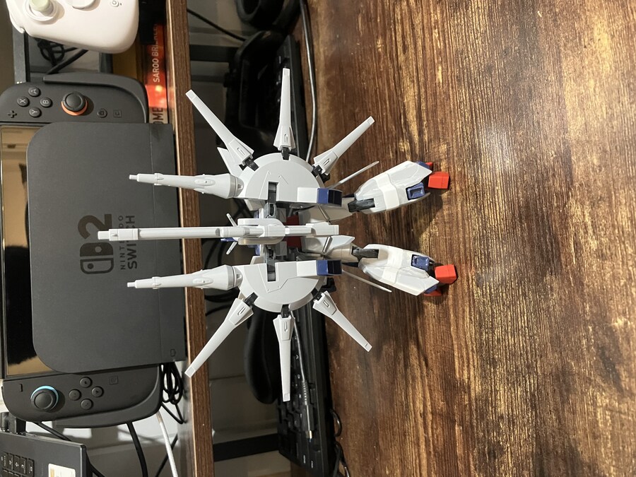 HGCE 1/144 레전드 건담 개조_4.jpg
