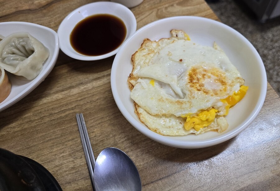아침에 먹은 집 근처 분식점 수둔_2.jpg