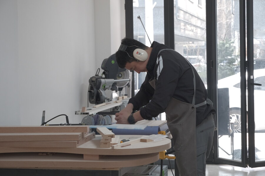 1년차 회원님이 만든 곡선형 식기장! (feat. 브릴목공스튜디오)_3.jpg