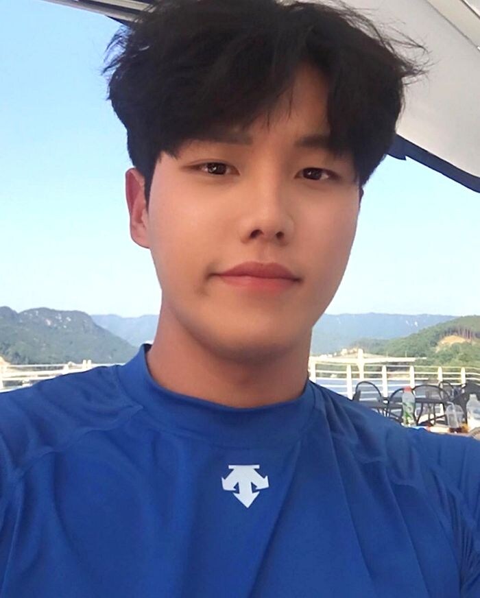야구) 기아 오선우는 지가 뭔데 기아스럽게 안생겼냐_2.jpg