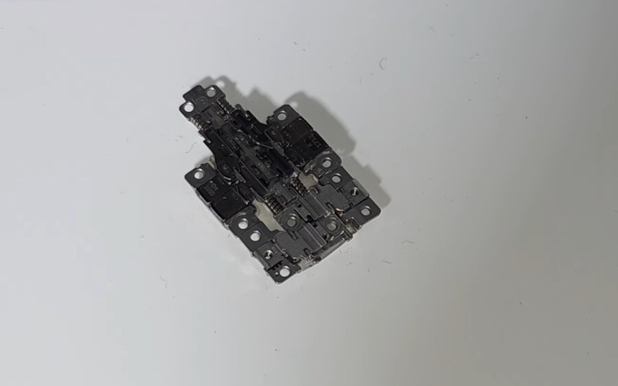 삼성) 폴드7 힌지 재설계한 부분 공개_2.jpg