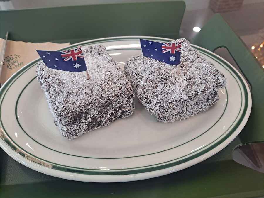 레밍턴, 딸기생크림케이크 🍓🍰_1.jpg