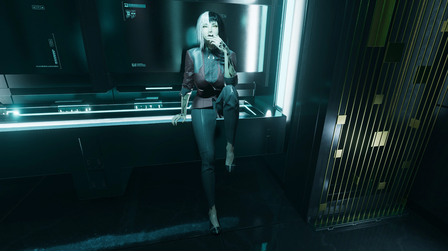 사펑2077) 아라사카에서 짤리기 전 화장실에서_6.webp