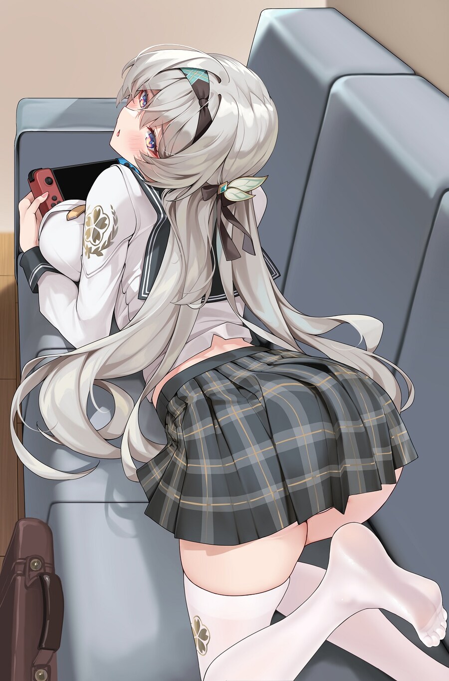 [스타레일] 게임하는 여고생 반디_1.jpg