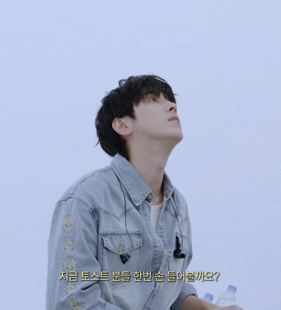 헬로키티 그림자 따라했지만 콩이 되어버린 연예인 .jpg_9.jpg