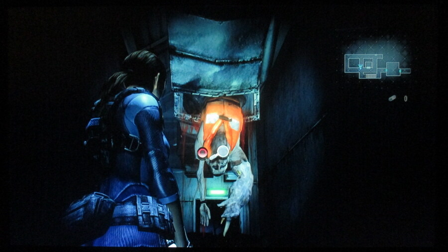 바이오하자드 레벌레이션스_20.jpg