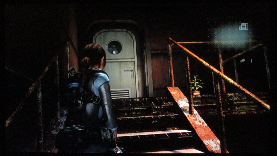 바이오하자드 레벌레이션스_55.jpg