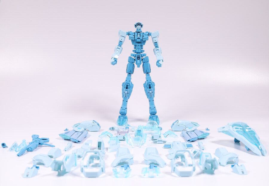 MG] 프리덤 건담 2.0 (크로스 콘트라스트 컬러 클리어 블루 Ver.)_16.jpg