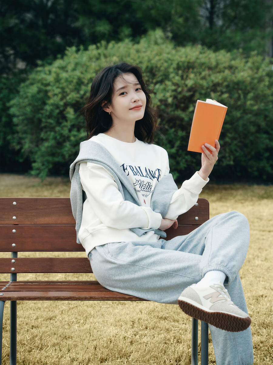 뉴발란스 홍콩 새 사진_5.jpg