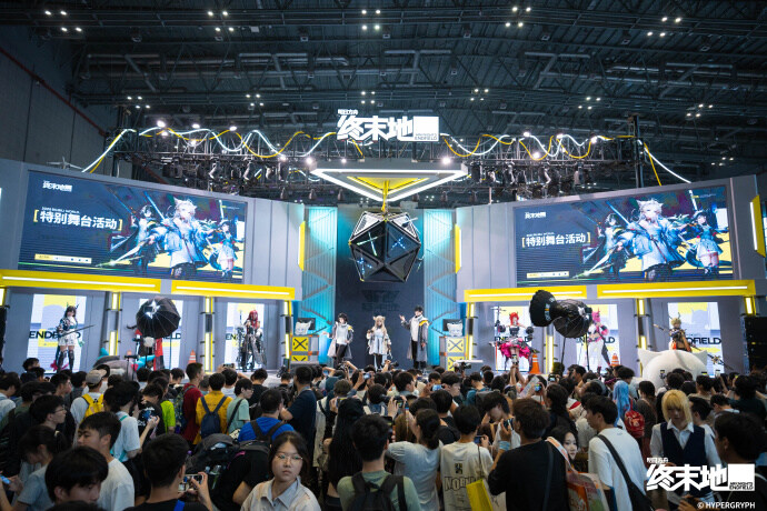 비리비리 월드 엔드필드 부스 풍경_10.jpg