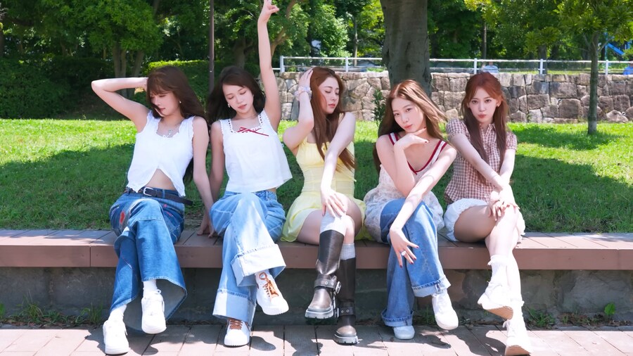 르세라핌, 월드투어 중 준비한 깜짝 선물…"♥피어나 위해"_8.png