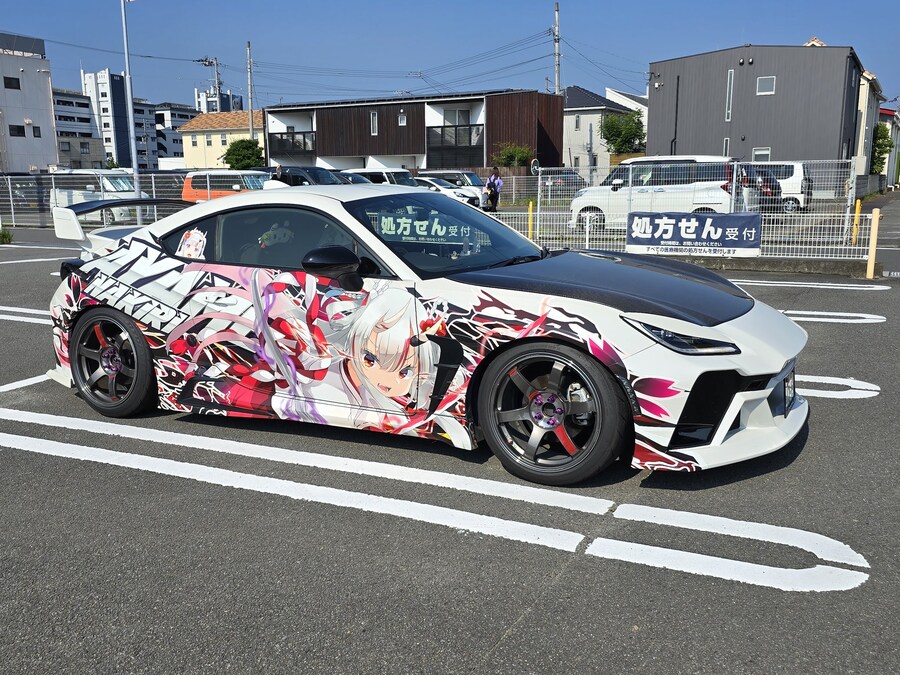 홀로라이브)특이한 이타샤_1.jpg