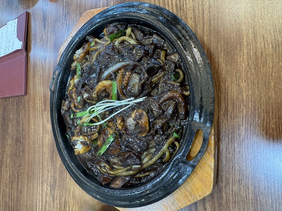철판 짜장_2.jpg