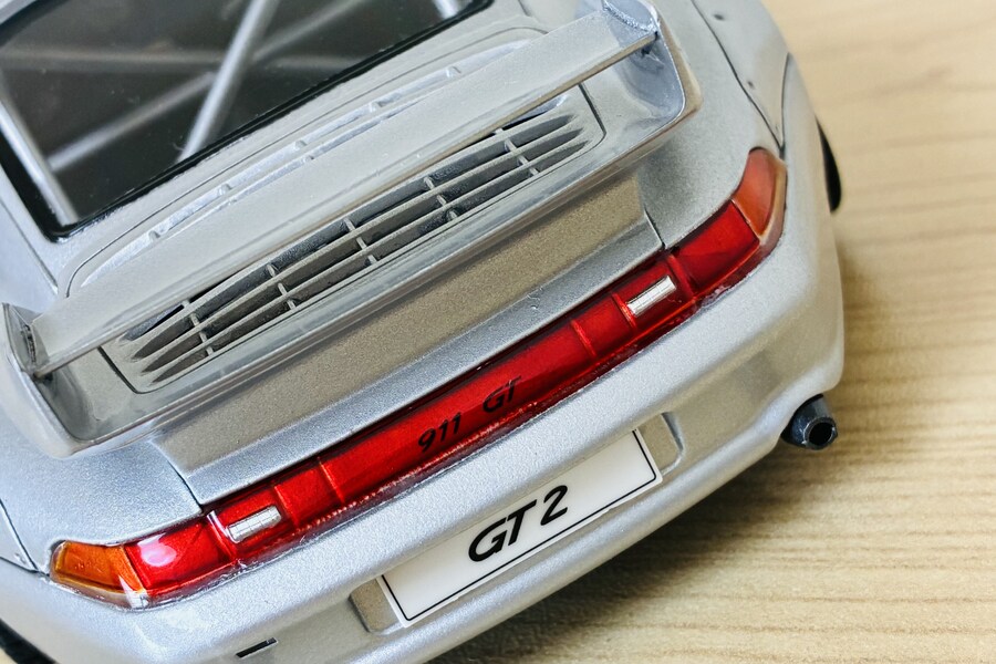 1/24 PORSCHE 911 GT2 ROAD VERSION CLUB SPORT_5.jpg