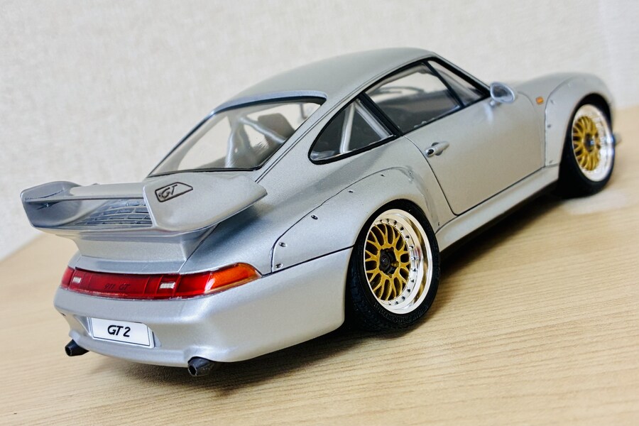 1/24 PORSCHE 911 GT2 ROAD VERSION CLUB SPORT_7.jpg