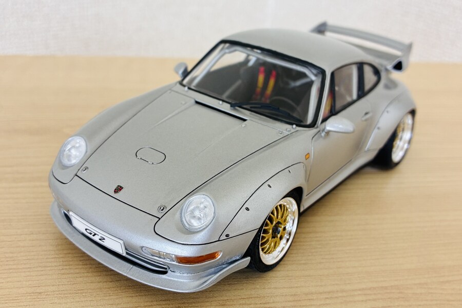1/24 PORSCHE 911 GT2 ROAD VERSION CLUB SPORT_8.jpg