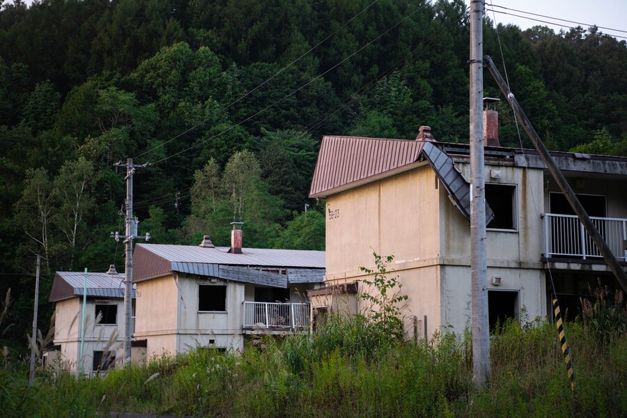 일본, 몇년전까지 사람이 있었던 유령마을🏚️🏘️_3.jpg