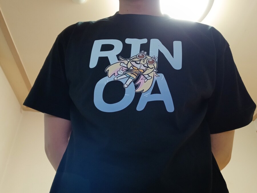 와 한정 굿즈 왔다_2.jpg